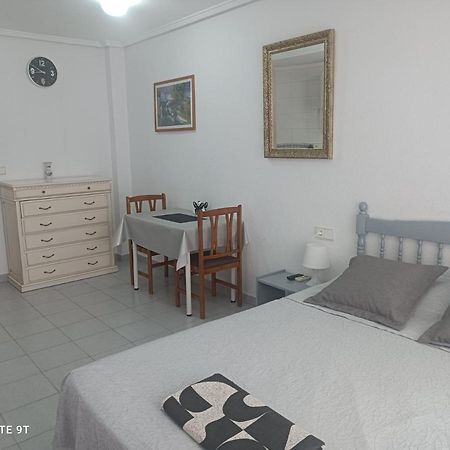 Studio Almudena Torrevieja Eksteriør billede